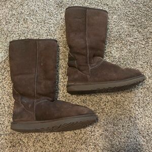 Brown Tall Uggs